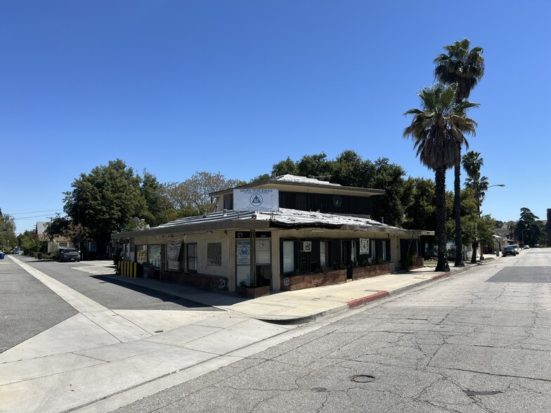 878-898 N Garey Ave, Pomona, CA à vendre - Photo du bâtiment - Image 1 de 1