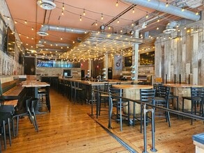 135 2nd Ave N, Nashville, TN for lease Interior Photo- Image 1 of 5