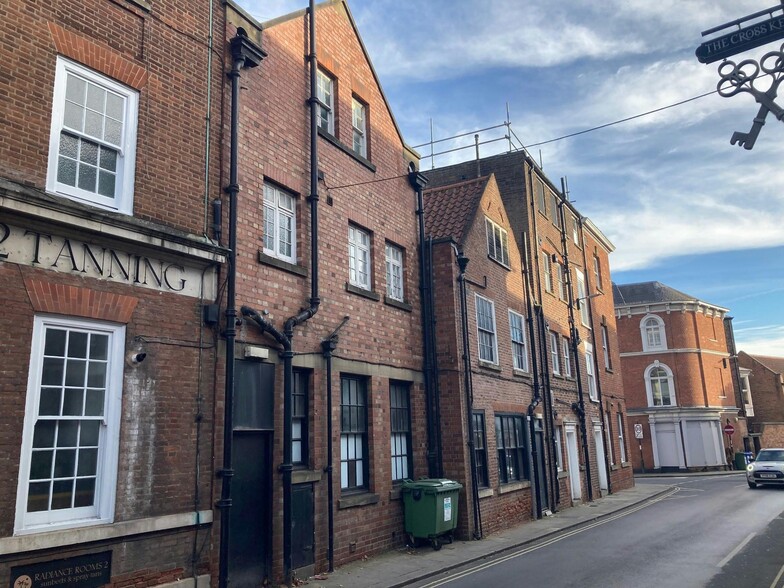 65-66 Saturday Market, Beverley à louer - Photo du bâtiment - Image 2 de 2