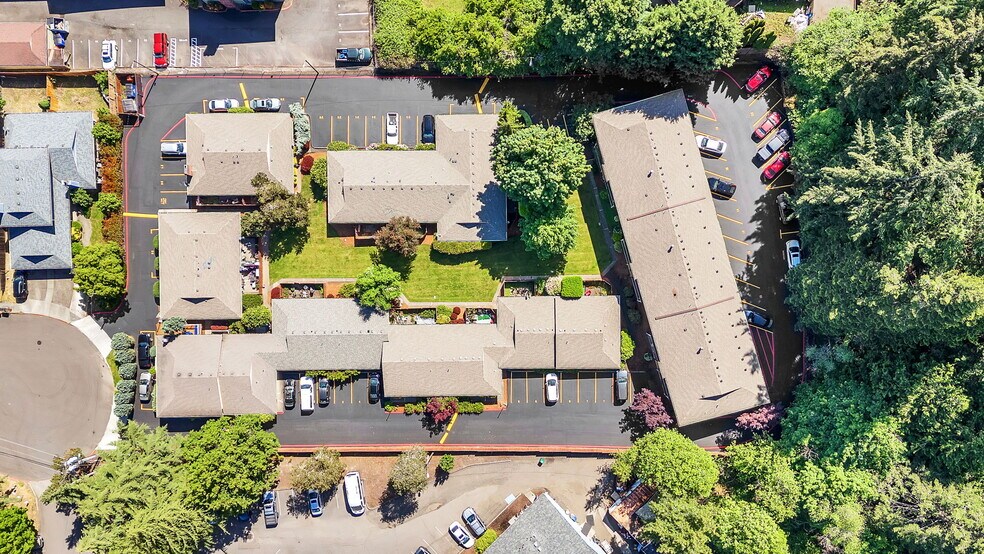 14130 SW 105th Ave, Tigard, OR à vendre - Photo du bâtiment - Image 2 de 27