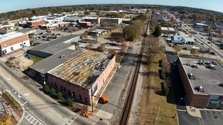 Plus de détails pour 13 N Broad St, Winder, GA - Bureau à vendre