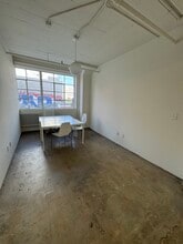 846-860 S Los Angeles St, Los Angeles, CA à louer Photo intérieure- Image 2 de 3