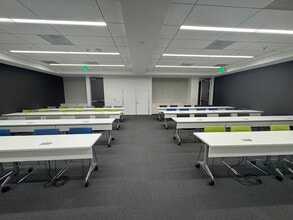 790 E Colorado Blvd, Pasadena, CA for lease Interior Photo- Image 1 of 4