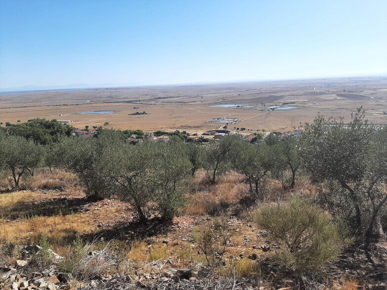 Land in Sierra de Fuentes, Cáceres for sale - Primary Photo - Image 2 of 17