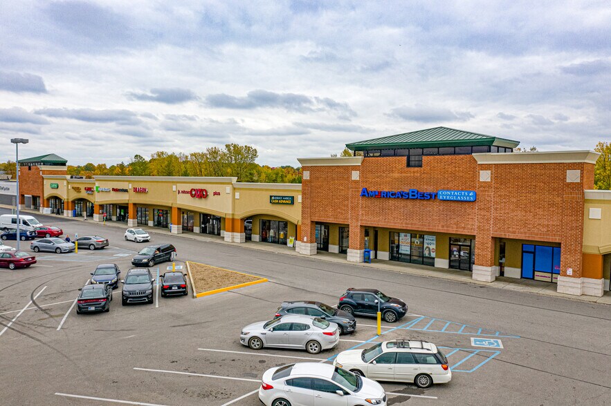 3175 W 3rd St, Bloomington, IN à louer - Photo du bâtiment - Image 3 de 8