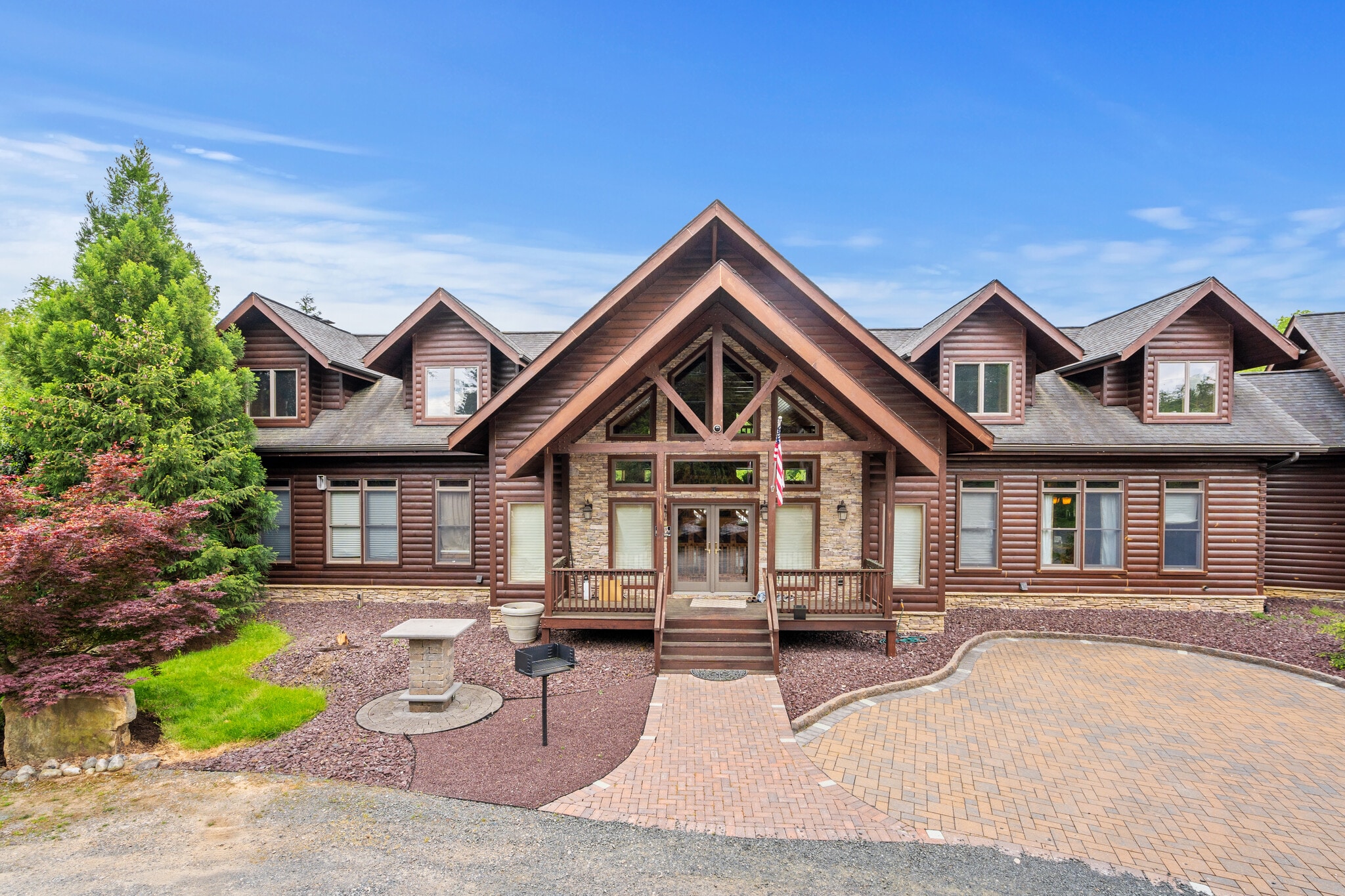 11501 Popes Head Rd, Fairfax, VA for sale Primary Photo- Image 1 of 64