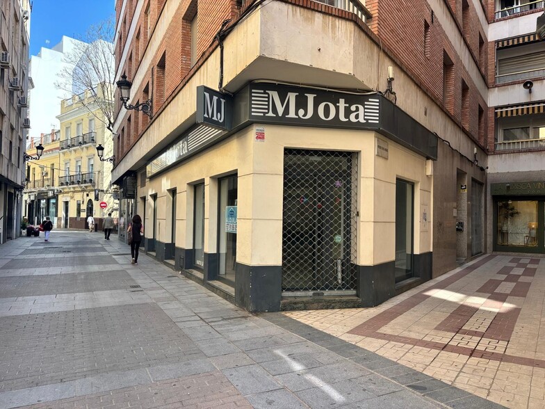 Retail in Córdoba, Córdoba for lease - Building Photo - Image 2 of 15