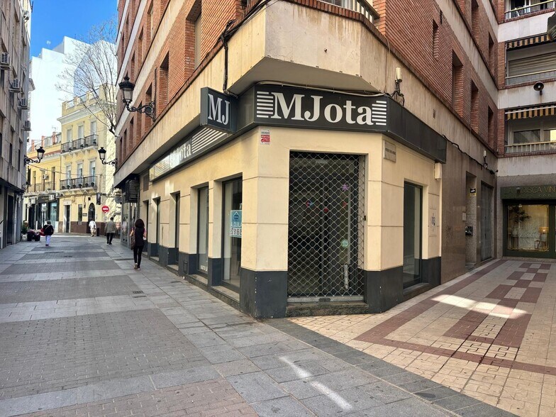 Retail in Córdoba, Córdoba for lease - Building Photo - Image 2 of 15