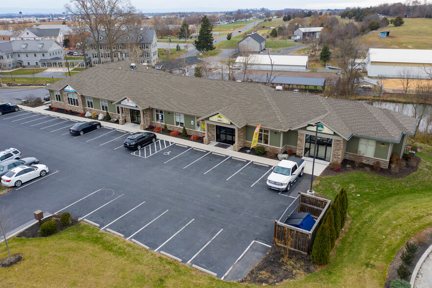 138 Franklin Farm Ln, Chambersburg, PA à louer - Photo du bâtiment - Image 1 de 1