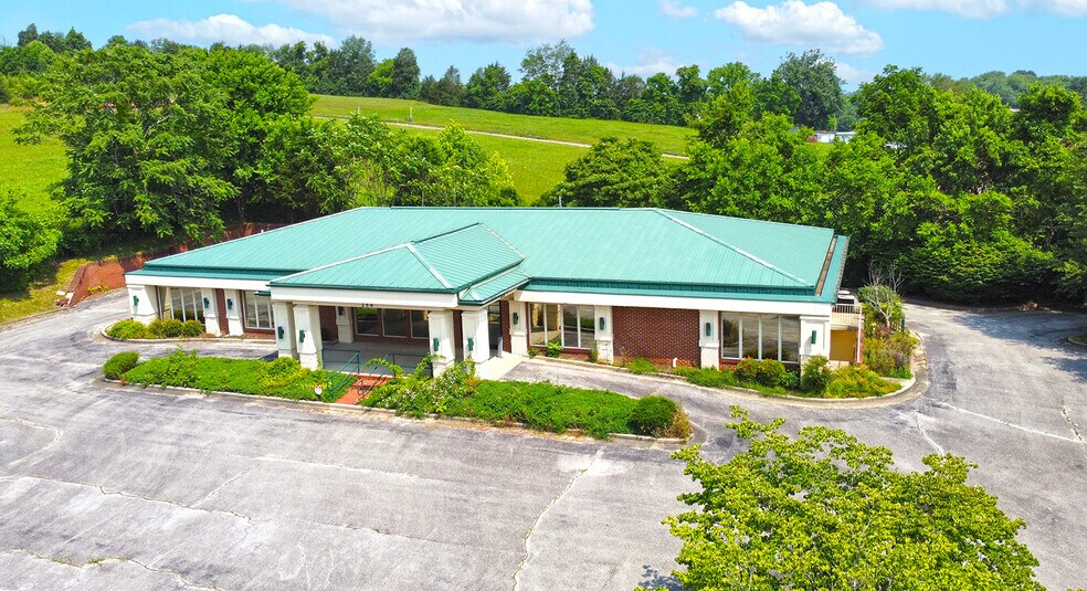 154 Bogle Office Park Dr, Somerset, KY à vendre - Photo du bâtiment - Image 1 de 5