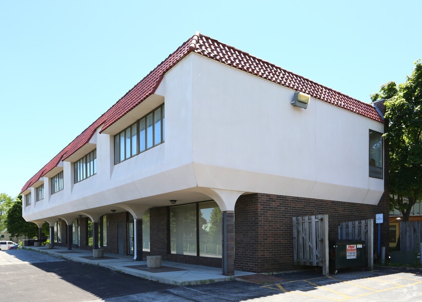 16 E Schaumburg Rd, Schaumburg, IL à vendre - Photo du bâtiment - Image 2 de 5