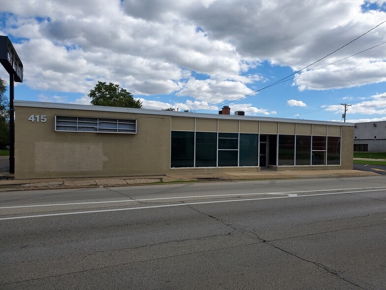 415 N 3rd St, Rockford, IL for lease - Primary Photo - Image 1 of 65