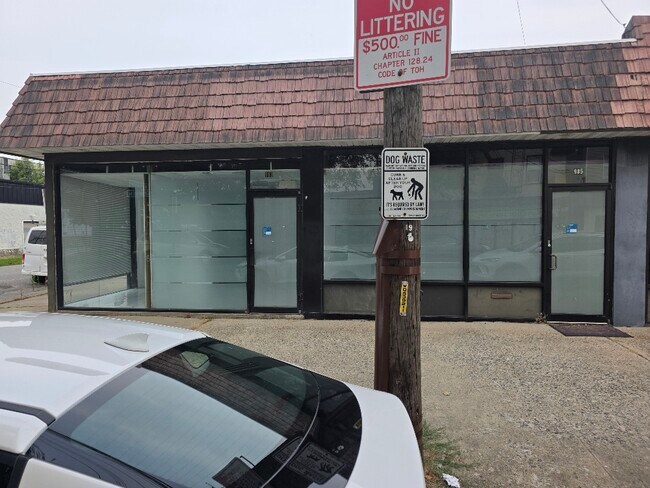 Plus de détails pour 983-985 Church St, Baldwin, NY - Commerce de détail à louer