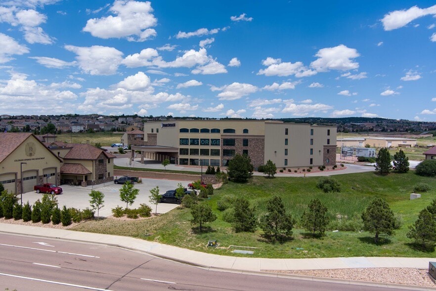 791 Copper Center Pky, Colorado Springs, CO for lease - Building Photo - Image 3 of 4