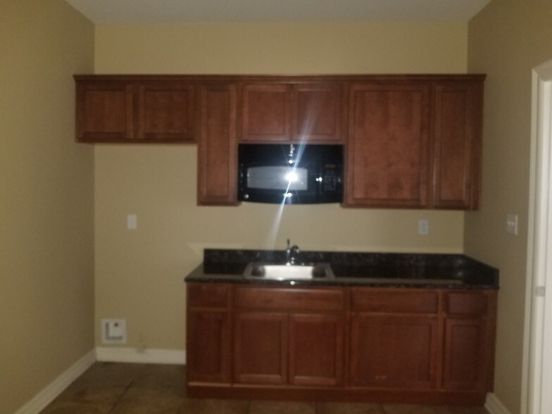 4001 Technology Ctr, Longview, TX à louer - Photo intérieure - Image 2 de 13