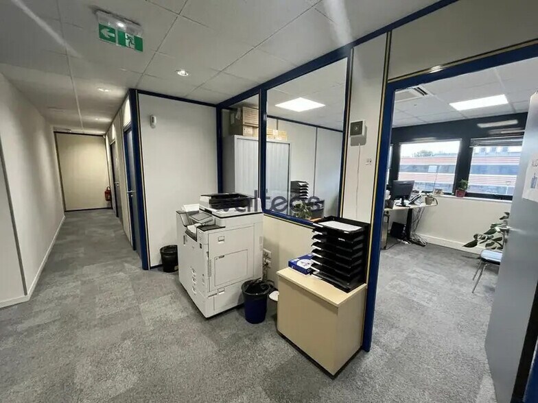 12 Rue Michel Labrousse, Toulouse for lease - Building Photo - Image 3 of 8