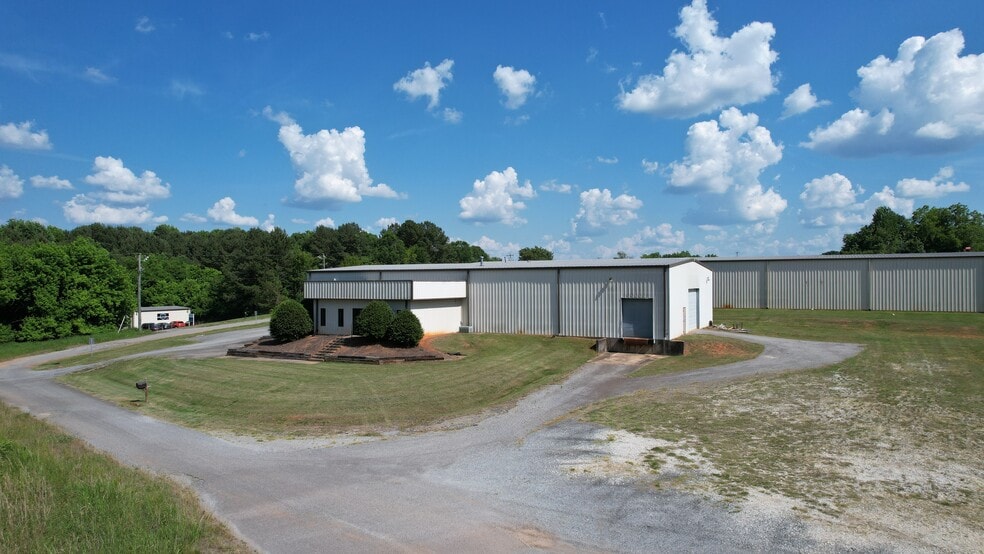 143 Caggiano Dr, Gaffney, SC for lease - Building Photo - Image 3 of 12