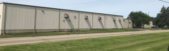 214 N Wright St, Delavan, WI à louer - Photo du bâtiment - Image 2 de 18