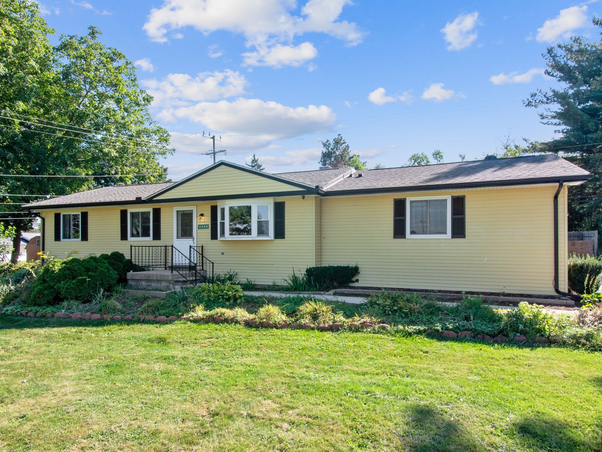 6490 Eastlawn Ave, Clarkston, MI for sale Building Photo- Image 1 of 1