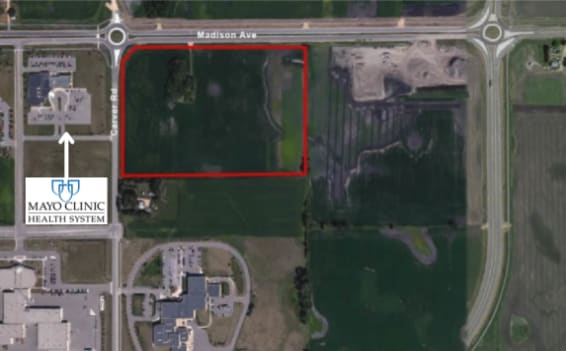 Madison Ave/ Carver rd, Mankato, MN à vendre - Photo du bâtiment - Image 2 de 2