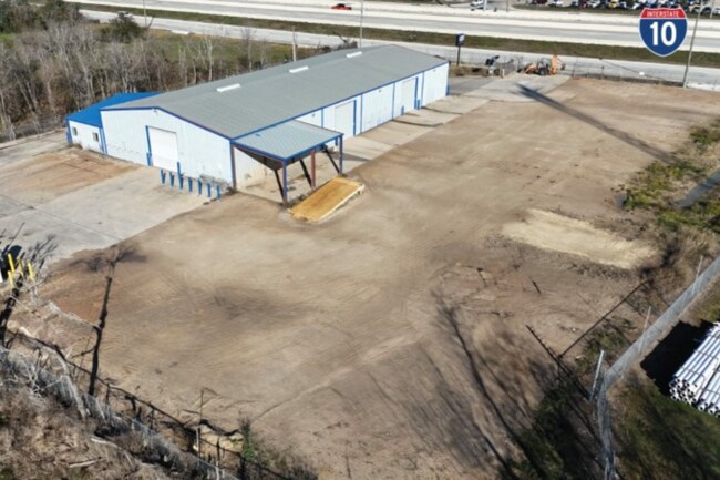 Plus de détails pour 34705 Katy Fwy, Brookshire, TX - Industriel à louer