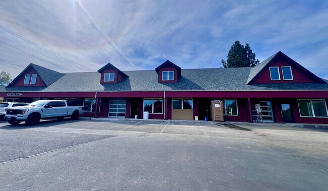 More details for 2600 NE Division St, Bend, OR - Retail for Lease