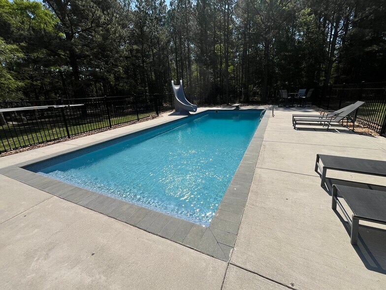 1195 US Highway 158, Oxford, NC for sale - Building Photo - Image 3 of 5