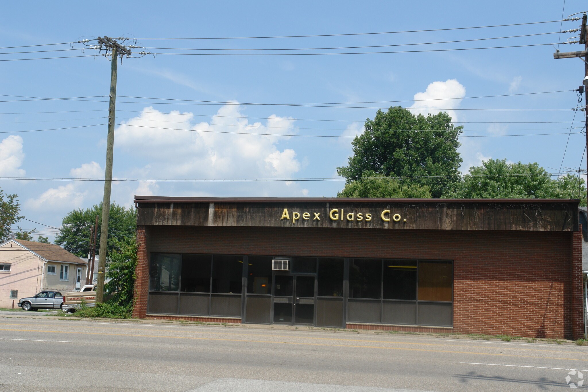 4518 MacCorkle Ave SW, Charleston, WV for lease Primary Photo- Image 1 of 9
