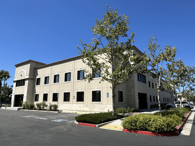 1801 E Holt Blvd, Ontario, CA for lease - Building Photo - Image 3 of 9