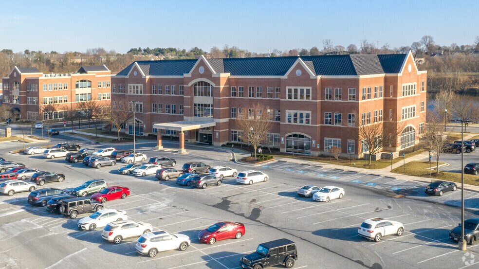 2700 Quarry Lake Dr, Baltimore, MD à louer - Aérien - Image 2 de 2