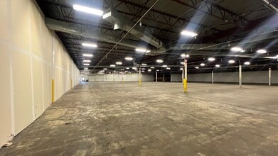 2300 Claremont Ave, Ashland, OH for lease Building Photo- Image 1 of 4