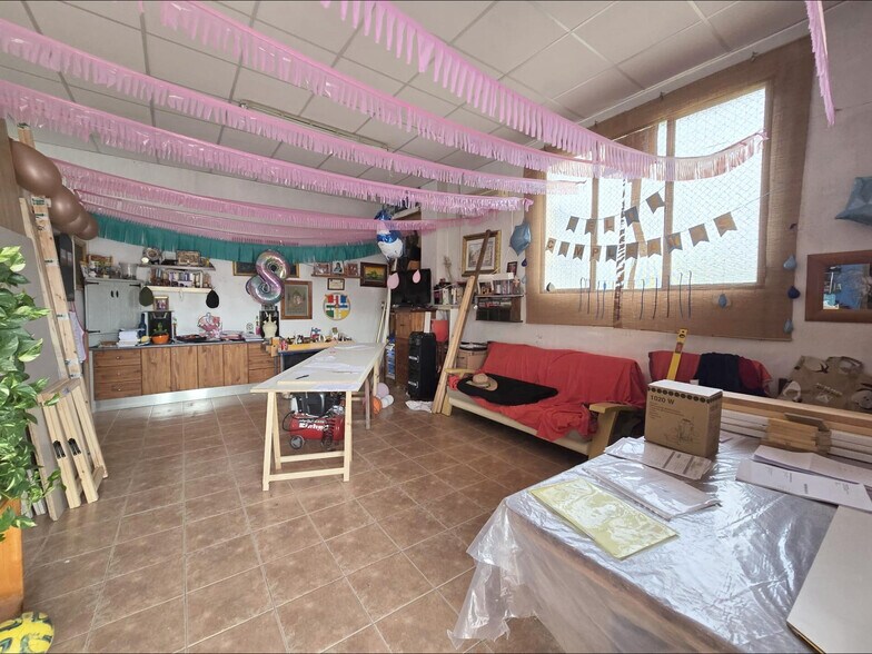 Commerce de détail dans Aspe, Alicante à vendre - Photo du bâtiment - Image 2 de 18