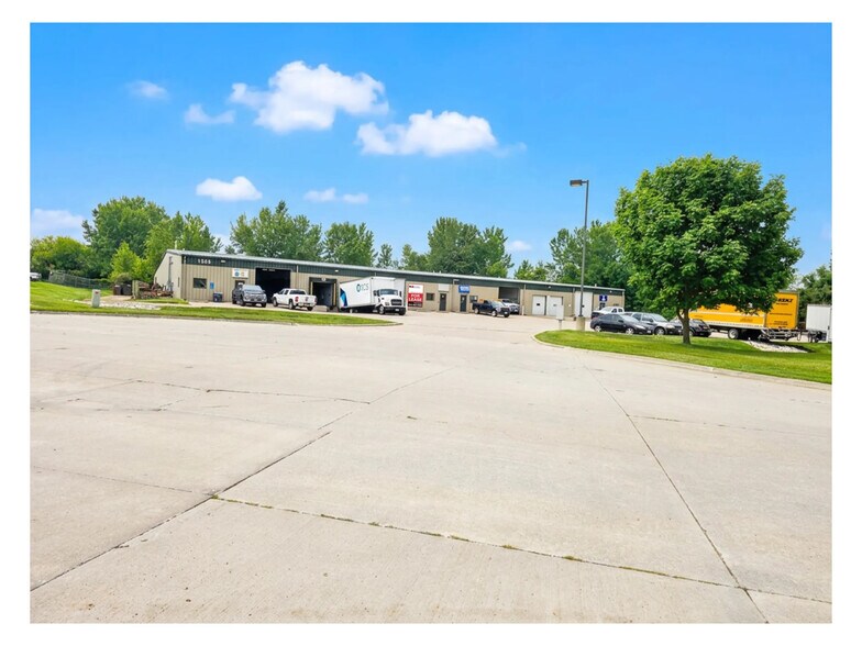 1595 NE 69th Pl, Ankeny, IA for lease - Building Photo - Image 1 of 2
