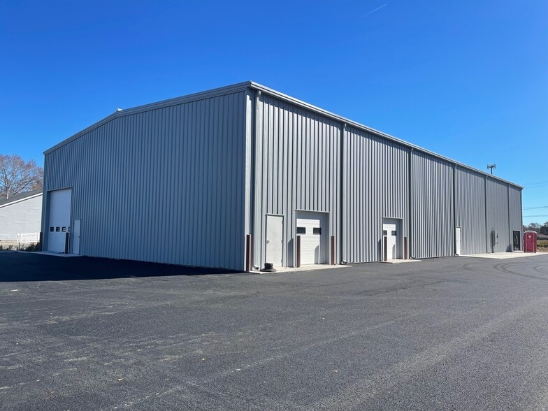 28163 Nine Foot Rd, Dagsboro, DE à louer - Photo du bâtiment - Image 3 de 13