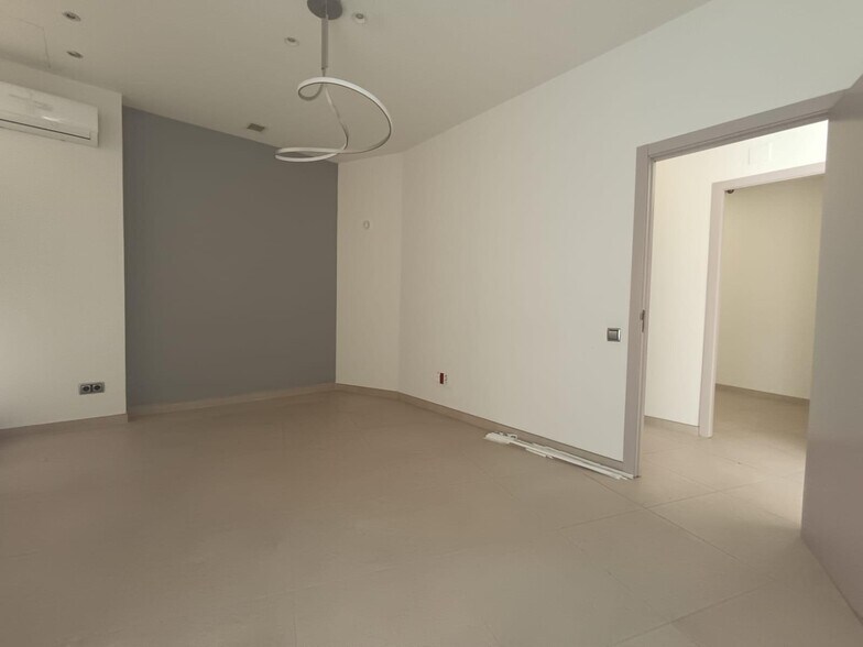 Retail in Córdoba, Córdoba for lease - Interior Photo - Image 3 of 25