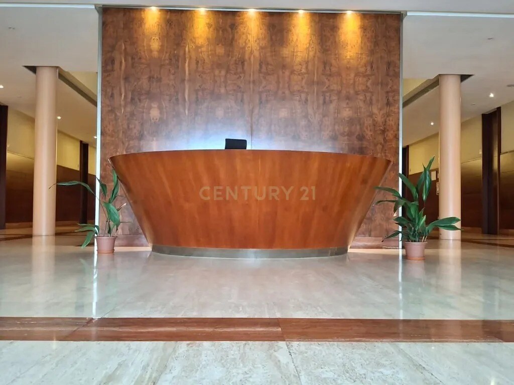 Office in Pozuelo de Alarcón, Madrid for lease Primary Photo- Image 1 of 7