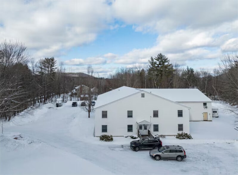 15 Elm Ave, Antrim, NH for sale - Primary Photo - Image 1 of 5