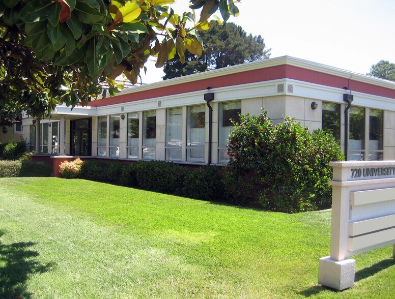 720 University Ave, Palo Alto, CA à louer - Photo du bâtiment - Image 2 de 3