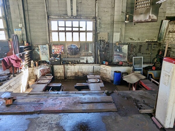 1409 SW Jefferson Ave, Peoria, IL à vendre - Photo intérieure - Image 3 de 6