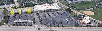 Plus de détails pour 9000-9070 St. Charles Rock Rd, Saint John, MO - Vente au détail à louer