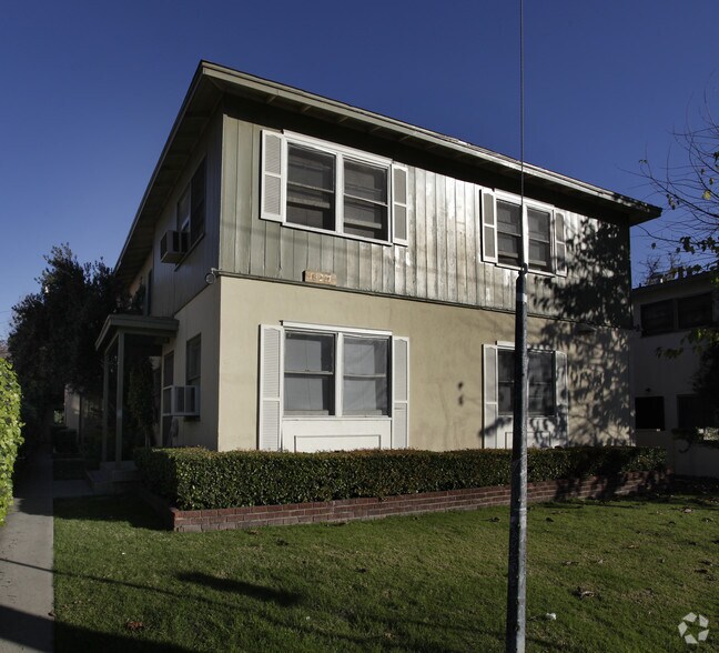 13227 Oxnard St, Van Nuys, CA à vendre - Photo du bâtiment - Image 3 de 4