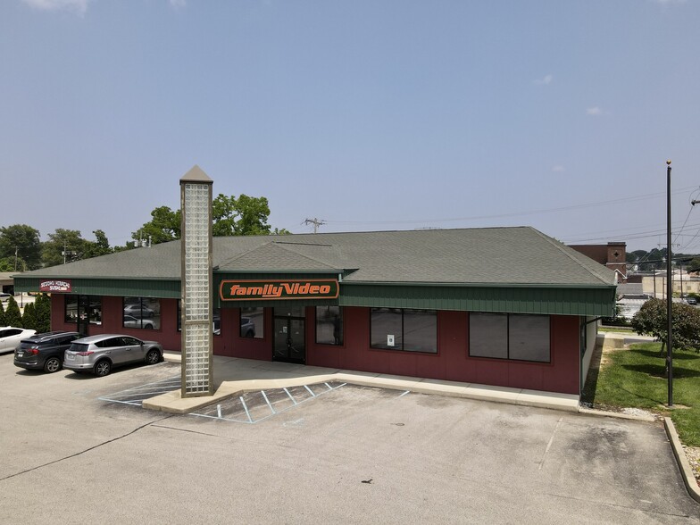 6 S State St, North Vernon, IN for lease - Building Photo - Image 1 of 6