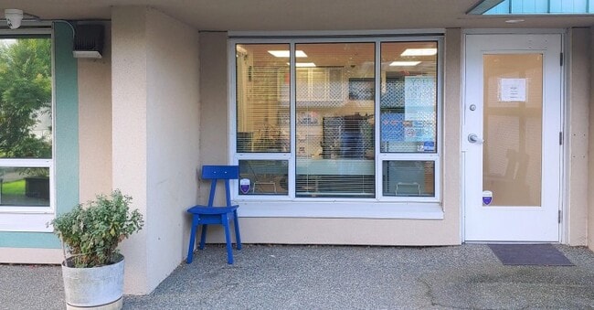 More details for 2105 Dowler Pl, Victoria, BC - Office for Lease