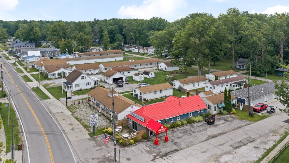 5196 Lake Rd E, Geneva, OH for sale - Building Photo - Image 3 of 50