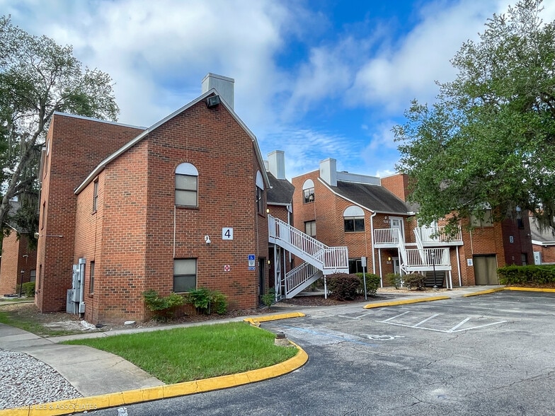 4001 SW 13th St, Gainesville, FL à vendre - Photo du bâtiment - Image 2 de 10