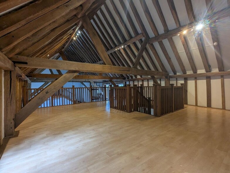 Coles Lane, Ockley for lease - Building Photo - Image 3 of 8