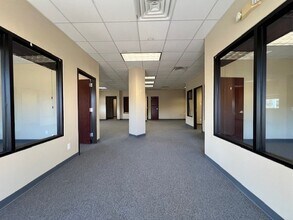 E Madison St, Bastrop, LA for lease Interior Photo- Image 2 of 14