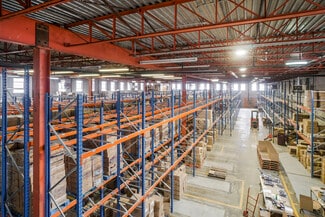 Plus de détails pour 1280 Boul Jules-Poitras, Montréal, QC - Bureau, Industriel à louer