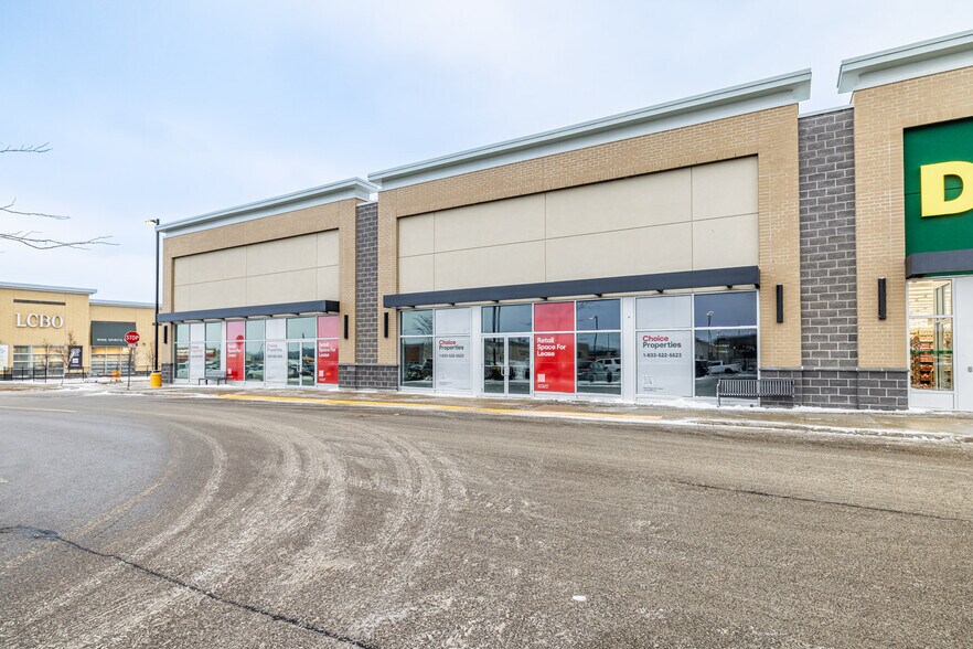 637 Cundles Rd E, Barrie, ON à louer - Photo du bâtiment - Image 3 de 6