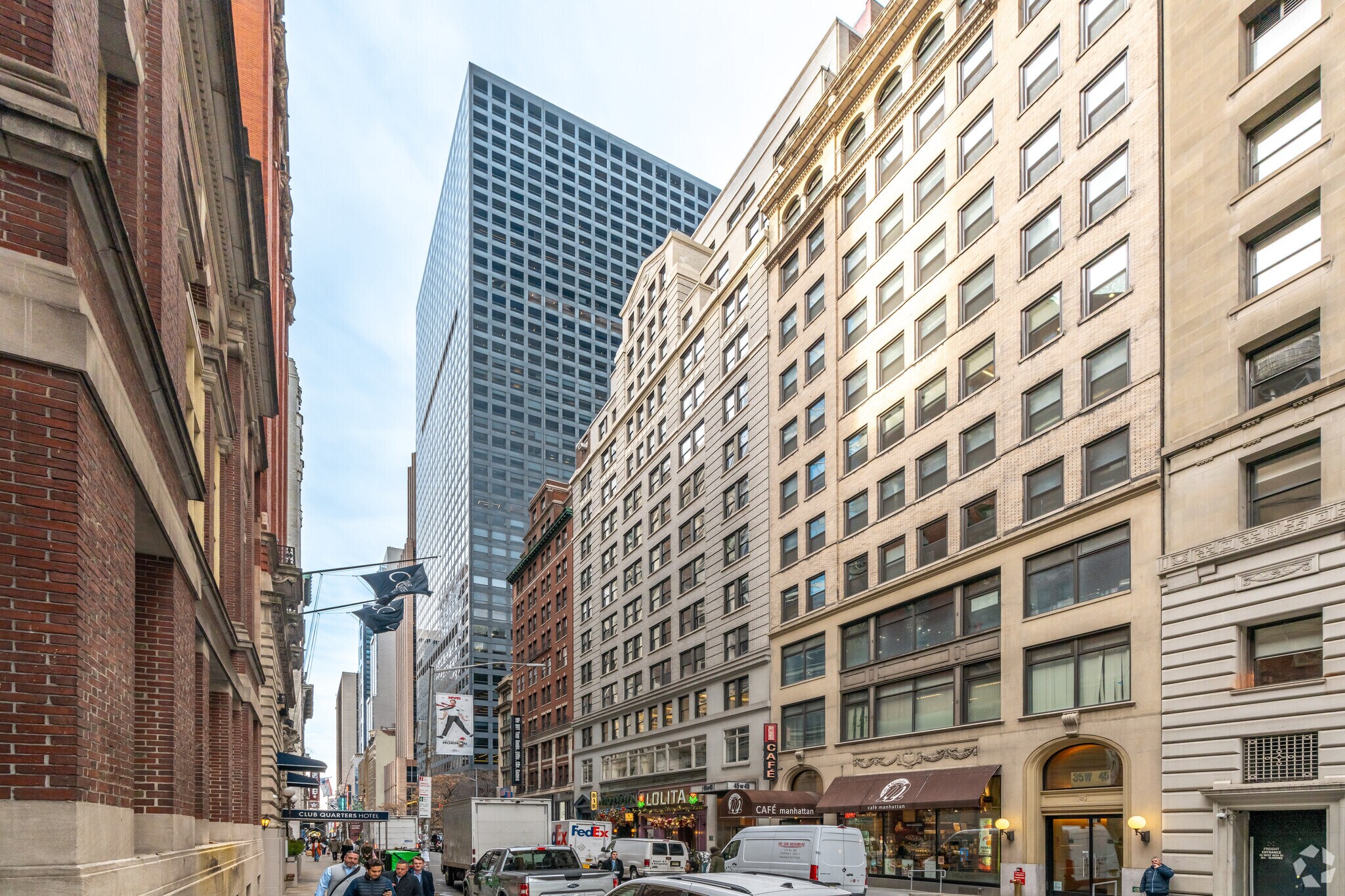 45 W 45th St, New York, NY à louer Photo du bâtiment- Image 1 de 6